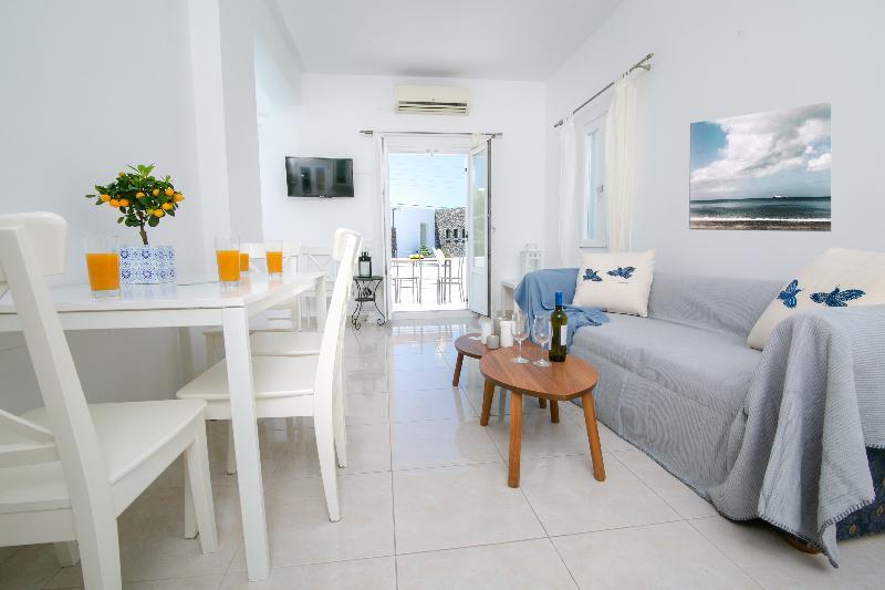 Apanomeria Boutique Residence Oia  Exterior photo